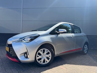 Toyota Yaris 1.5 Hybrid Red Edition Limited