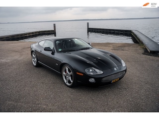 Jaguar XK 4.2 V8 Coupé