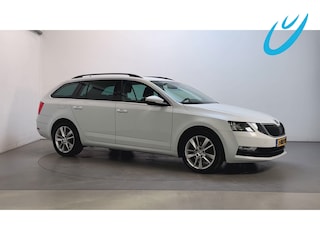 Skoda Octavia Combi 1.5 TSI 150pk DSG Greentech Business Edition Leder-Stof Trekhaak Stoelverwarming Navigatie App-Connect DAB+