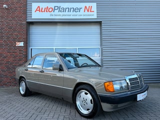 Mercedes-Benz 190-serie 2.0 E! Automaat! Nieuw APK!