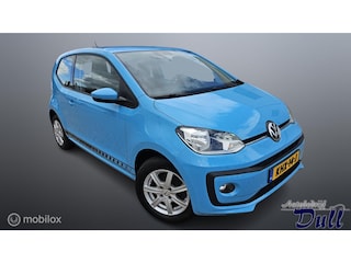 Volkswagen Up 1.0 75PK 3DRS Automaat 90735KM Nette auto!!