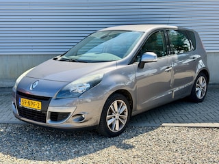 Renault Scénic 1.6 Celsium LPG G3 [ fm navi,ecc,lmv,trekhaak ]