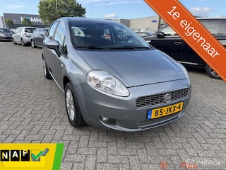 Fiat Punto Grande 1.4 Edizione Lusso,Airco,5drs,cruise,Trekhaak