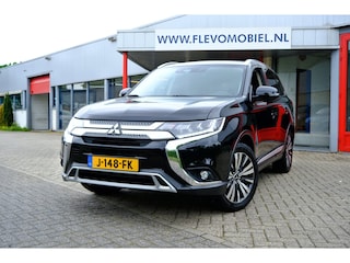 Mitsubishi Outlander 2.0 2WD Limited+ 7-pers Aut. Pano|Leder|Clima|Cam