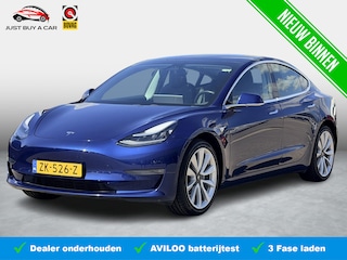 Tesla Model 3 Long Range RWD 75 kWh SOH 85,5% / Autopilot / 19'' LM ( € 1.600 ) / 3 Fase / Memory / 5X Stoelverwarming / NL Auto / 1e Eigenaar /