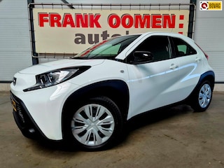 Toyota Aygo 1.0 VVT-i 72PK S-CVT Play + Keyless|Stoelverw.|LED|Camera|Climate|Adaptive Cruise|Apple|Android