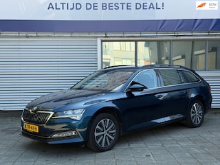 Skoda Superb Combi 1.4 TSI iV Business Edition Plus Plug In Hybride l 91,47% SOH l Winterset l Automaat l Camera l Virtual l Xenon