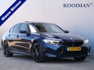 BMW 330e 292 Pk Automaat Navi / DAB / Leer / Apple Carplay / M-pakket / Schuifdak
