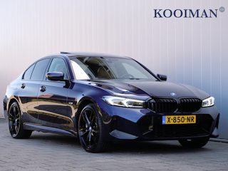 BMW 330e 292 Pk Automaat Navi / DAB / Leer / Apple Carplay / M-pakket / Schuifdak