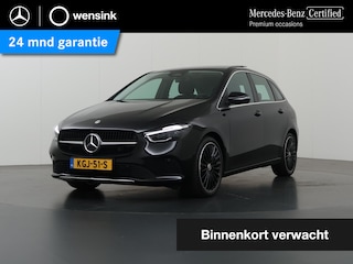 Mercedes-Benz B-klasse 200 Luxury Line | Panoramadak | Stoelverwarming | Widescreen | Dodehoekassistent |