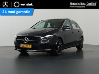 Mercedes-Benz B-klasse 200 Luxury Line | Panoramadak | Stoelverwarming | Widescreen | Dodehoekassistent |