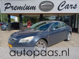 Opel Insignia 1.8 Business 18 inch,trekh,airco,nav,cruise. Nette auto