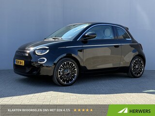 Fiat 500 La Prima 42 kWh / SOH 94% / Apple Carplay/Android Auto / Achteruitrijcamera / Adaptieve Cruise Control / Lichtmetalen Velgen 17" / Navigatie / 3-fase / Snelladen /