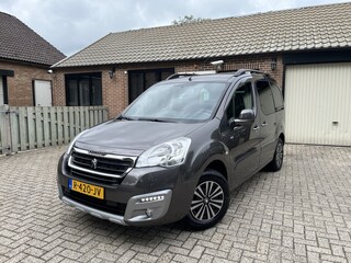 Peugeot Partner 1.2 PureTech Style 2x Schuifdeur Trekhaak
