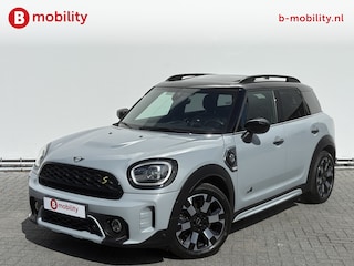 Mini Countryman 1.5 Cooper S E ALL4 Untamed Edition Panoramadak Head-Up | Adaptive Cruise Control | Hifi | Leer | DAB | Apple CarPlay