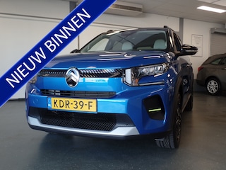 Citroën C3 1.2 Turbo 100pk Plus, Xenon, Navigatie, Achteruitrijcamera, Cruise controle, Clima controle, Deels leder, Elek ramen V/A, Pdc achter, Lm velgen 17'', Uniek 6.900km!! Bovag afleverpakket 695,-