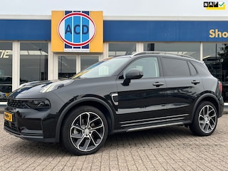Lynk & Co 01 1.5 261pk PHEV 7DCTH | Orig.NL | PanoramaDak | 360 graden Camera | Carplay |