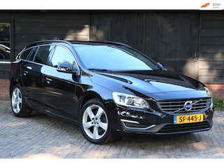 Volvo V60 2.0 D4 Nordic+ Xenon/Stoelverwarming/Navigatie/Parkeersensor