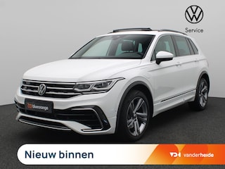 Volkswagen Tiguan 1.4 TSI eHybrid R-Line Business 245PK DSG Panoramadak, Trekhaak, Leder, Matrix LED-Verlichting, Leder, 19" LM Velgen, Memorystoelen, Side Assist, Stoel-Stuurverwarming, 360gr. Camera