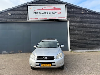 Toyota RAV4 2.0 VVTi X-Style Navigator