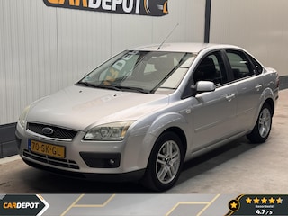 Ford Focus 1.6-16V Ghia