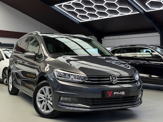 Volkswagen Touran 1.4 TSI Highline 7p CarPlay