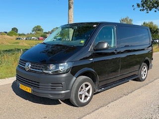 Volkswagen Transporter 2.0 TDI L1H2 Trendline APK 09-2026 Airco NAP