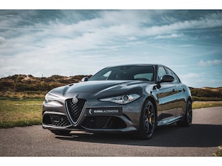 Alfa Romeo Giulia 2.9 V6 Quadrifoglio - BTW AUTO - CARBON PAKKET - HARMAN KARDON - MEMORY