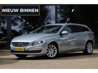 Volvo V60 2.0 T3 Momentum | Leder | Bi-Xenon | 66.000 km! | Dealeronderhouden