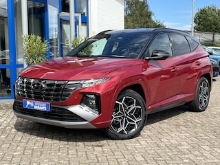 Hyundai Tucson 1.6 T-GDI Plug-in Hybrid 4WD N-line l Trekhaak, 1e eigenaar, Dealer onderhouden, Bi-Tone, Camera, Half alcantara/leder, 19 inch, Zeer luxe!