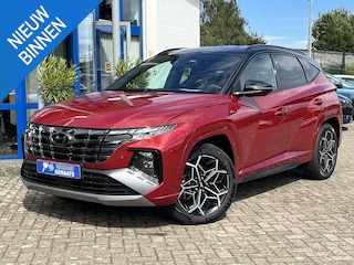Hyundai Tucson 1.6 T-GDI Plug-in Hybrid 4WD N-line l Trekhaak, 1e eigenaar, Dealer onderhouden, Bi-Tone, Camera, Half alcantara/leder, 19 inch, Zeer luxe!