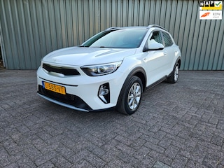 Kia Stonic 1.0 T-GDi MHEV DynamicLine Camera Airco Lmv