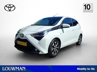 Toyota Aygo 1.0 VVT-i x-joy | BTW voertuig | Dealer onderhouden | Climate control | Apple CarPlay/Android Auto | Achteruitrijcamera | Automatische verlichting |