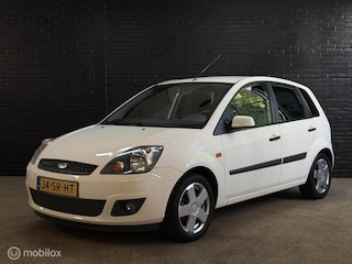Ford Fiesta 1.3-8V Style AIRCO 5DEURS VELGEN NAP