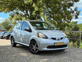 Toyota Aygo 1.0-12V + | met Airco nu €1.975,-!!