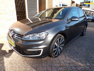 Volkswagen Golf 1.4 TSI GTE Automaat / Leder / Panoramadak