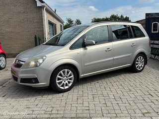 Opel Zafira 2.2 Temptation 7 persoon | airco | trekhaak | cruise | nieuwe apk