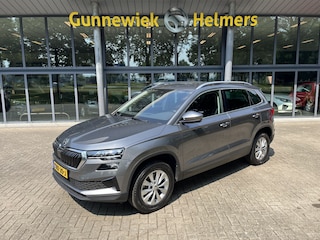 Skoda Karoq 1.5 TSI ACT Business Edition | CAM | CARPLAY | CLIMA | CRUISE | DAB | PDC V&A | VIRTUAL COCKPIT