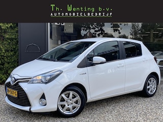 Toyota Yaris 1.5 Hybrid Now | Automaat | Cruise Control | Klimaat Controle | Achteruitrijcamera | Navigatie | Boordcomputer |