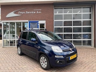 Fiat Panda 0.9 TwinAir Lounge | Trekhaak | Climate Control | Aut. ramen | Etc.