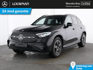 Mercedes-Benz GLC 300 e 4MATIC AMG Plug-In Hybride AIrmatic | AMG Line Night Pakket | Trekhaak | Head-up-Display | Parkeerpakket met 360°-camera | Distronic. Inclusief 24 maanden MB Certified garantie voor Europa.