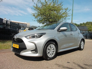 Toyota Yaris 1.5 VVT-i 125pk Active Multi Media Parkeer Camera