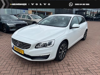 Volvo V60 2.0 T3 Polar+ Dynamic | Stoelverwarming | Xenon | Leder | Zwarte Hemel | Trekhaak | Cruise Control | Navi |