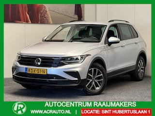 Volkswagen Tiguan 1.4 TSI eHYBRID 245 PK DSG NAVIGATIE ADAPTIVE CRUISE CONTROL STOEL EN STUUR VERWARMING APPLE CARPLAY/ANDROID RIJSTROOKSENSOREN DODEHOEKSENSOREN PDC  ZEER MOOI !! CC