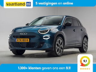 Fiat 600 e La Prima 54 kWh [ Navi Camera Apple / Android Leder Stoelverwarming ]