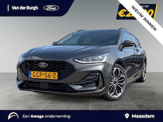 Ford Focus Wagon ST Line X 1.0 EcoBoost Hybrid Winter Pack | Driver Assistance Pack | LM velgen 18" | Magnetic grey | Afneembare trekhaak