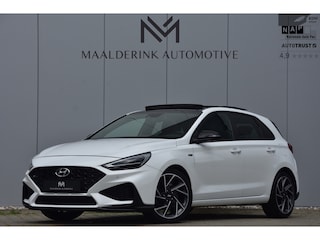 Hyundai i30 1.5 T-GDi MHEV N Line Panodak, Keyless, Camera, Digitale Cockpit, Navi, Stoelverwarming, App-Connect, Led