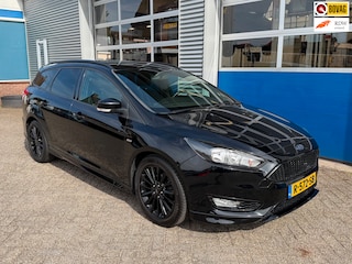 Ford Focus Wagon 1.0 EcoBoost ST Line