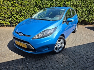 Ford Fiesta 1.25 Limited airco netjes onderhouden