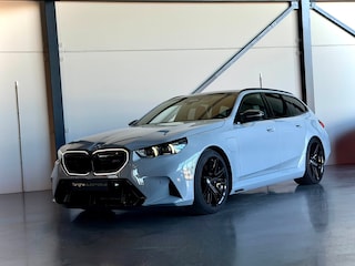 BMW 5-serie Touring Carbon, Panodak, Trekhaak, Silverstone, Stoelventilatie, Compound remmen